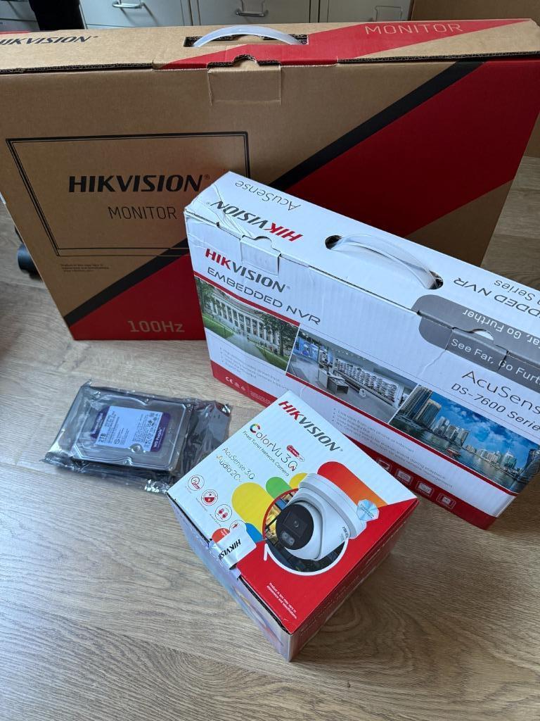 HIKVISION Colorvu 3.0 HikAI super bundel ! nieuw met factuur, TV, Hi-fi & Vidéo, Neuf, Hikvision, Caméra extérieure, Enlèvement ou Envoi