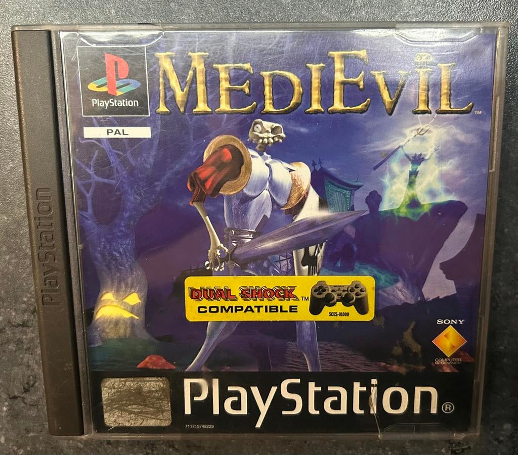 Medievil PlayStation game met handleiding + demo !, Consoles de jeu & Jeux vidéo, Enlèvement, Utilisé