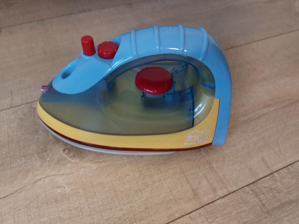 Strijkplank + strijkijzer speelgoed, Kinderen en Baby's, Ophalen, Gebruikt, Met geluid