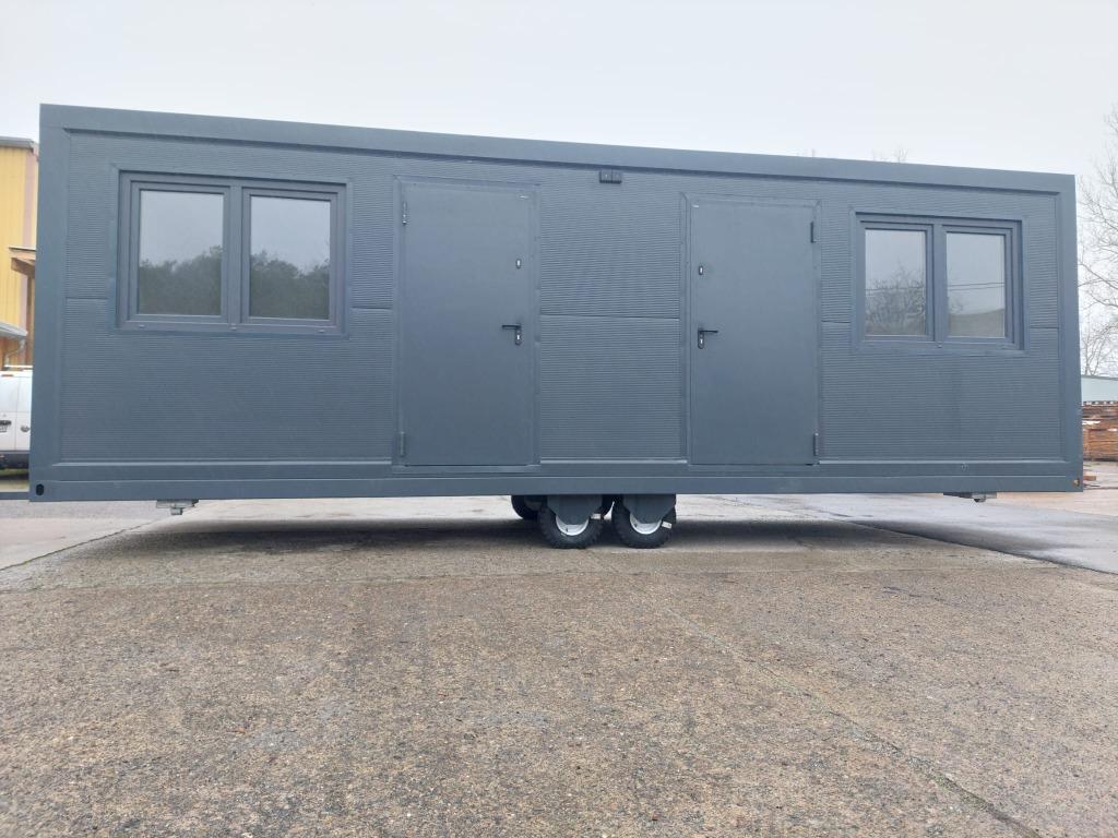 Tiny House 8x3m / Wooncontainer / stacaravan / Mobile home, Immo