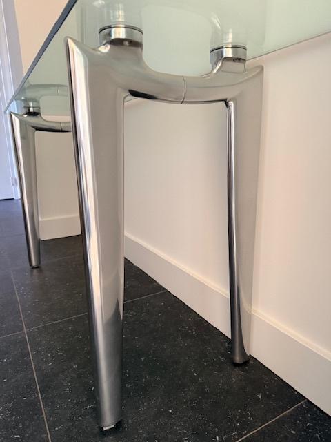 Sidetable, Huis en Inrichting, Tafels | Eettafels, Ophalen, Minder dan 50 cm, 100 tot 150 cm, Design tijdloos past in elk interieur