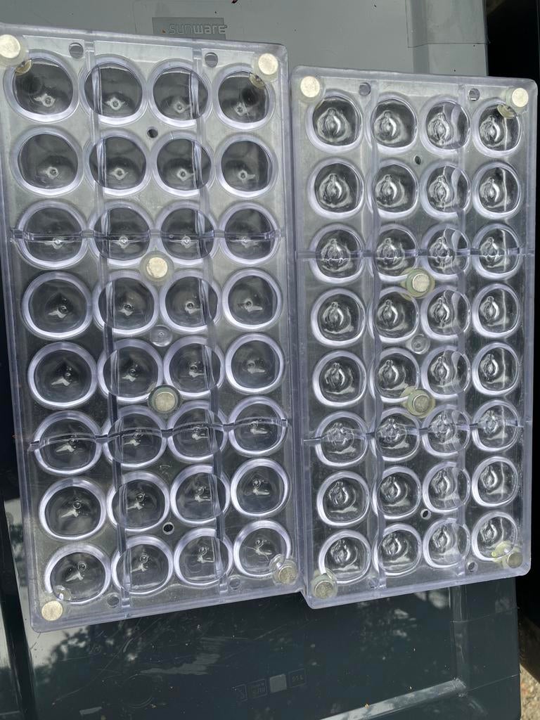 Praline/chocolade vormen allerlei, Ophalen