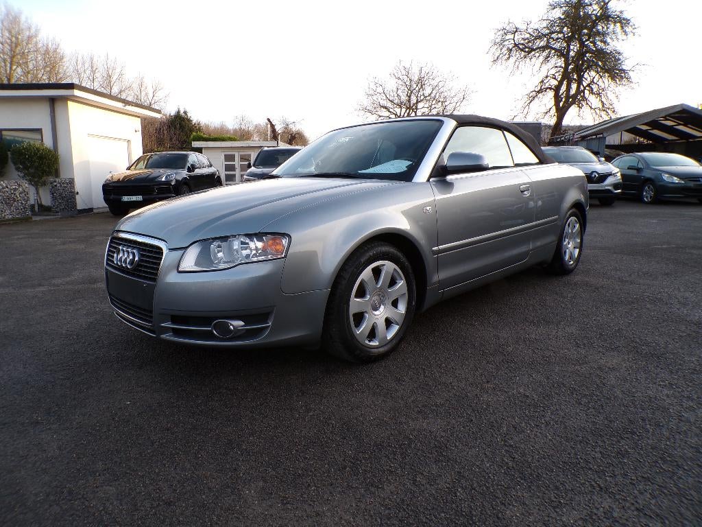 Audi A4 2.0TDi Cabriolet /Cuir/ GPS, Autos, Audi, Argent ou Gris, Achat, Entreprise, Cabriolet