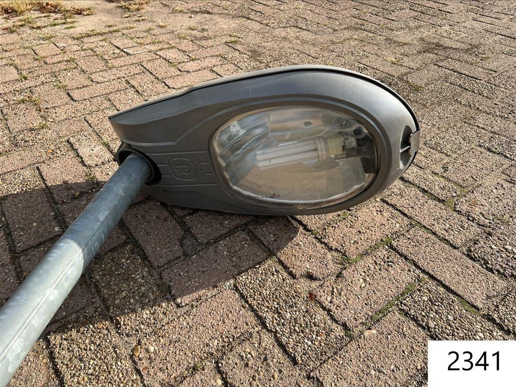 1927. Lichtmast / lantaarnpaal / rijbak verlichting, Dieren en Toebehoren, Stalling en Weidegang