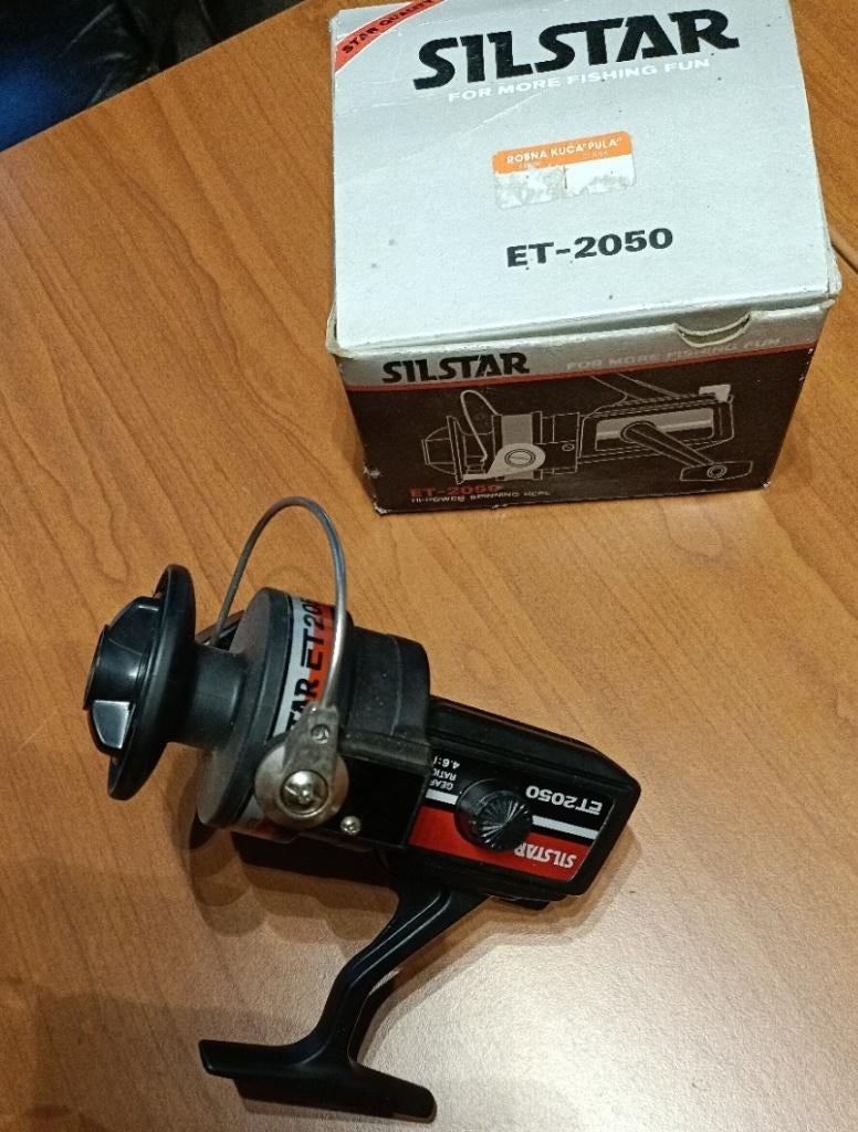 Silstar ET-2050 vismolen – nieuw in doos, Watersport en Boten, Hengelsport | Algemeen, Nieuw, Molen, Ophalen