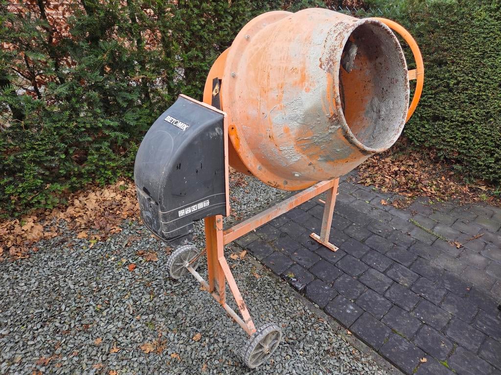 Betonmolen Altrad BX163 160L betonmixer, Ophalen