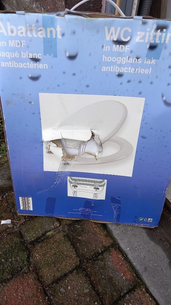 Wc bril, Enlèvement, Neuf