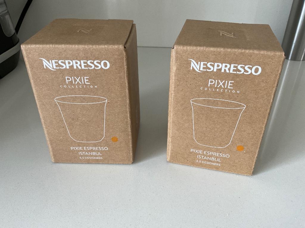 Twee Nespresso Pixie espressokopjes, Elektronische apparatuur, Koffiezetapparaten, Nieuw, Ophalen