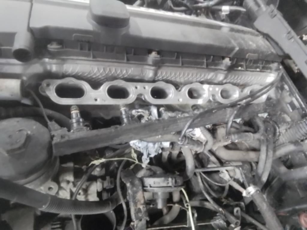 Vend moteur BMW M52B25  monté avec pipe 6  papillons, Enlèvement ou Envoi, BMW