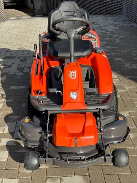 Zeer mooie zitmaaier Husqvarna 214 TC special edition 17 u, Tuin en Terras, Zitmaaiers, Ophalen