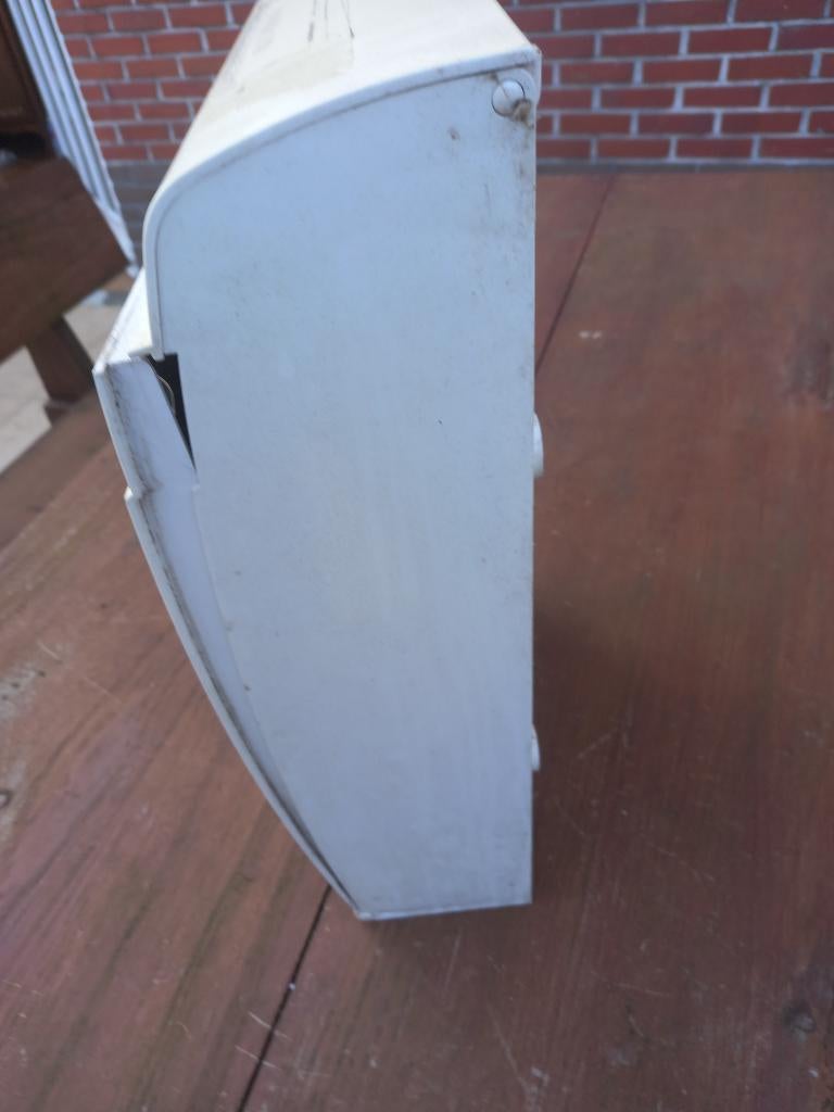 Postbus voor aan de voordeur, Ophalen, Zo goed als nieuw