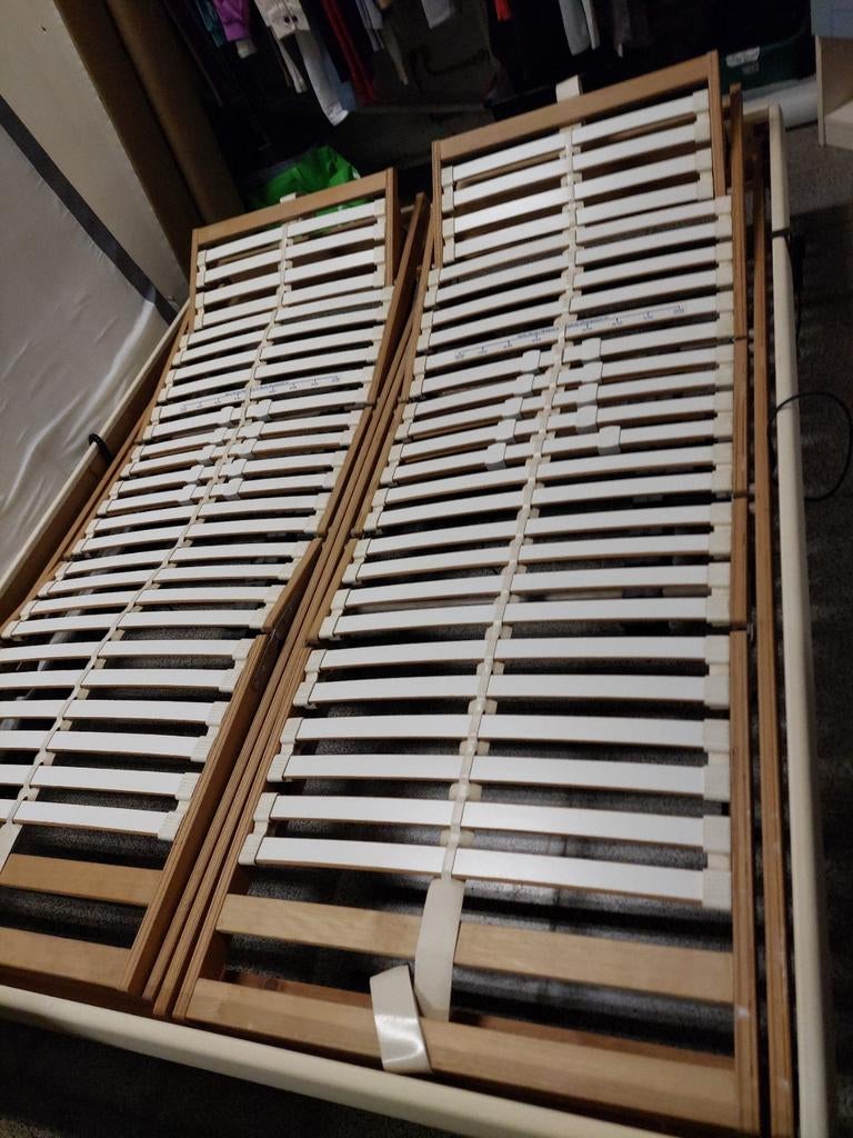 Bed 160 200., Ophalen of Verzenden