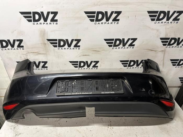 Achterbumper van een Volkswagen Golf (LC9X), Volkswagen, -, 3 mois de garantie, Utilisé