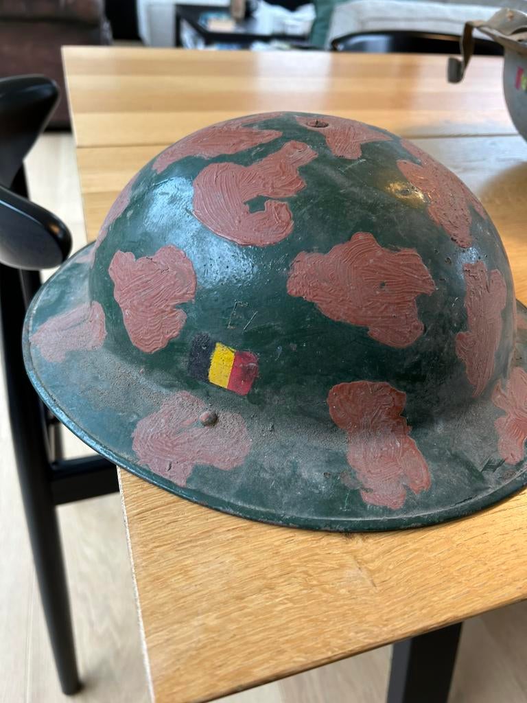 Brodie belge, Collections, Objets militaires | Général, Armée de terre, Enlèvement