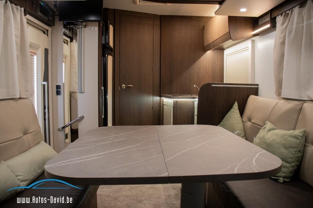 Serviette Benimar Cocoon Tessoro 487/4 /HISTORIQUE, Caravanes & Camping, Camping-cars, Jusqu'à 4, 6 à 7 mètres, Siège standard