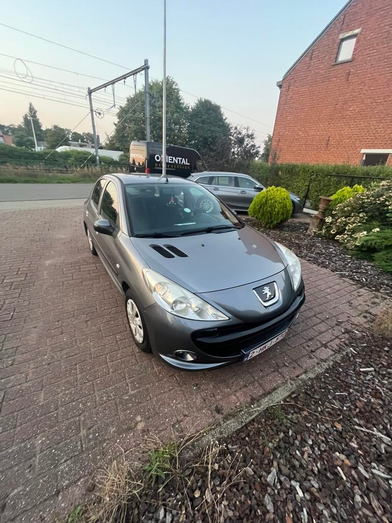 Peugeot 206+, Auto's, Achterwielaandrijving, Zwart, 4 cilinders, Overige bekleding