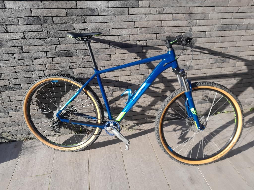 Cube aim race mountenbike, Fietsen en Brommers, Hardtail, Heren, Zo goed als nieuw, Ophalen