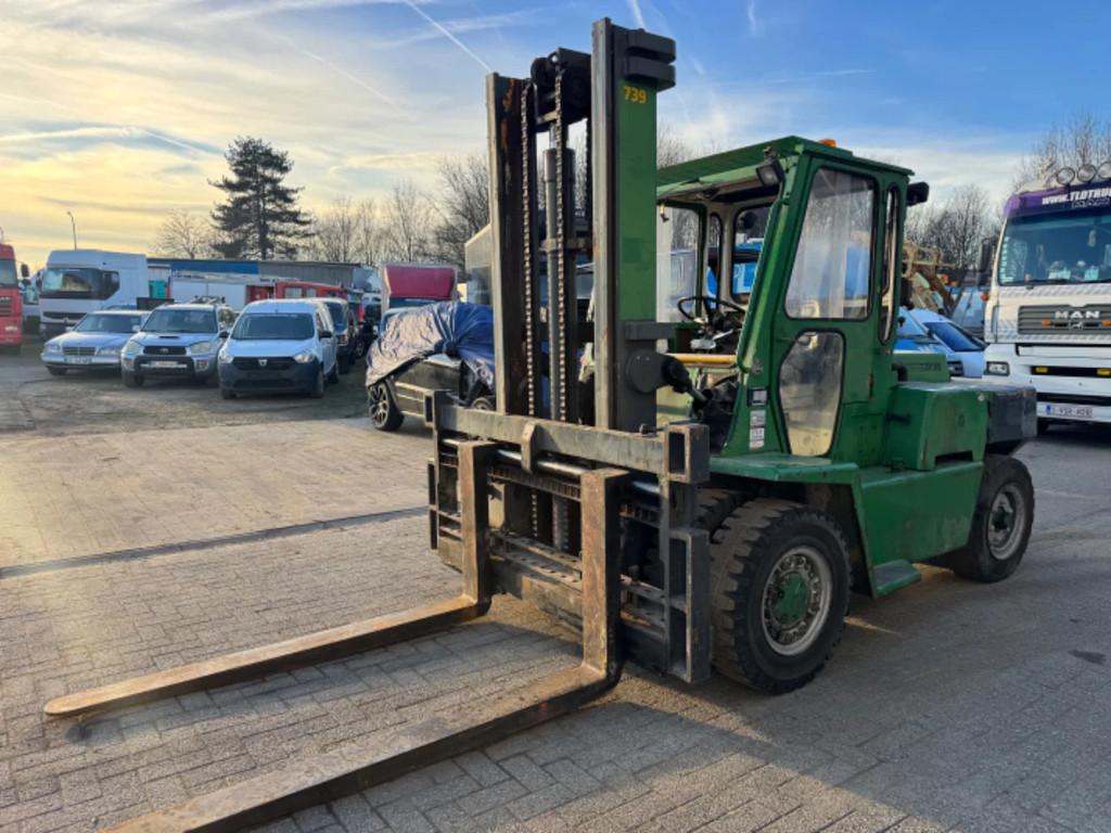 Clark C500Y155PD *6800KG-4CYLINDER* (bj 1979), Zakelijke goederen, Machines en Bouw | Heftrucks en Intern transport, Heftruck