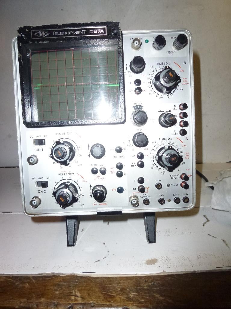 oscilloscope de marque TELEQUIPMENT D67A + 2 probes, Ophalen, Gebruikt, Inox, Overige typen