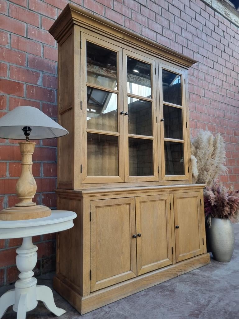 Eiken buffetkast/vitrinekast art:95/26