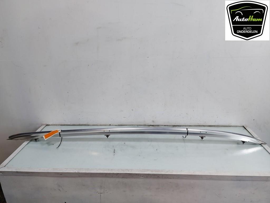 BARRES DE TOIT Opel Astra J Sports Tourer (PD8 / PE8 / PF8), Autos : Pièces & Accessoires, Carrosserie & Tôlerie, Opel, Utilisé