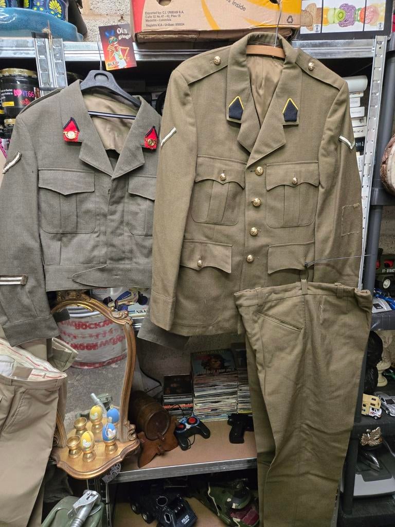 Lot objet militaires, Collections