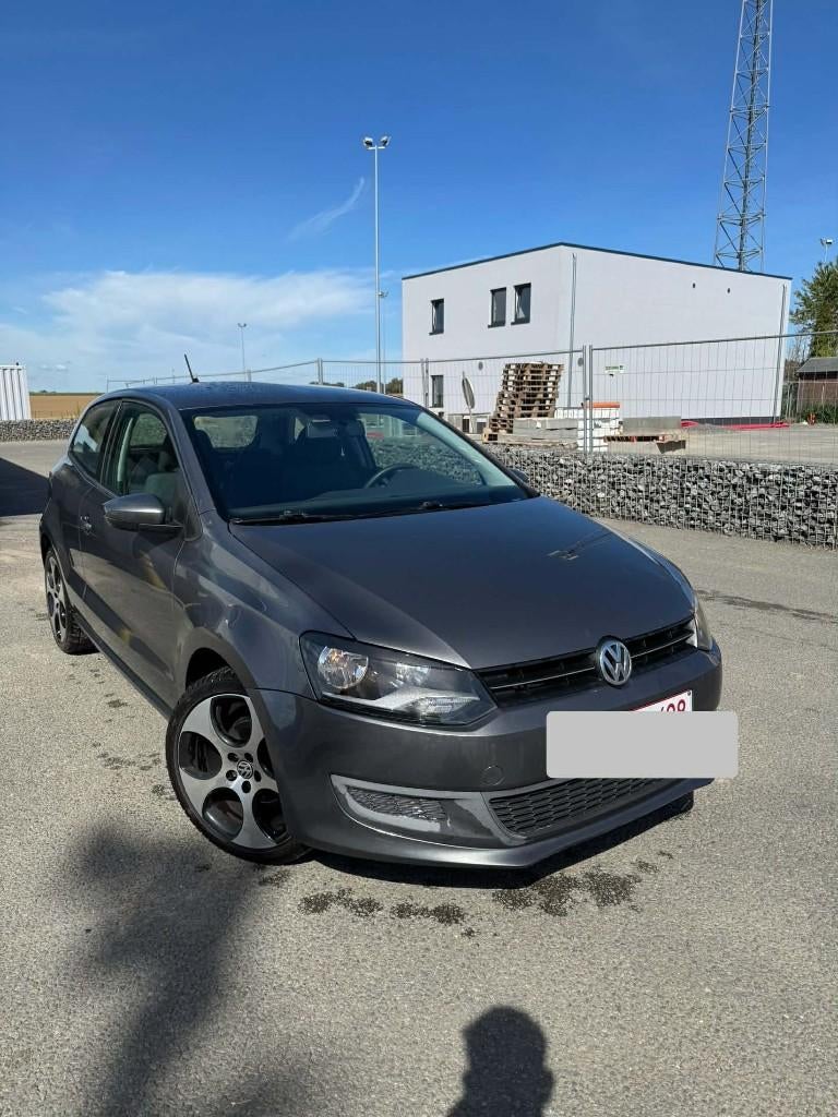 Volkswagen Polo 1.4 (GTI LOOK), Autos, Volkswagen, Particulier, Polo, Vitres électriques, Essence, Euro 5, Boîte manuelle, Argent ou Gris