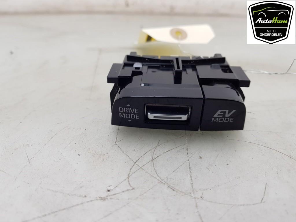 SCHAKELAAR Toyota Corolla Touring Sport (E21 / EH1), Gebruikt, Toyota