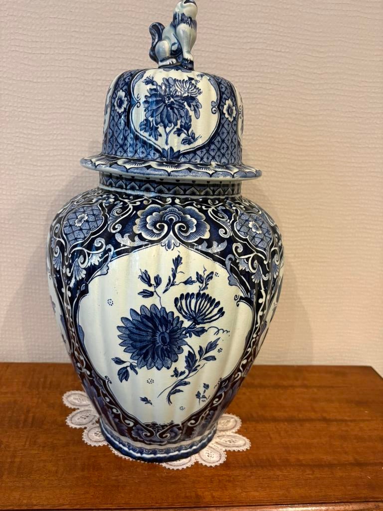 Vaas Delfts blauw, Enlèvement