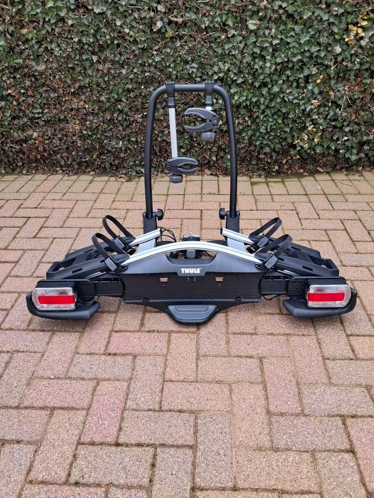 Thule velocompact 925 voor alle fietsen., Auto diversen, Fietsendragers, Ophalen, Elektrische fiets, Zo goed als nieuw, 2 fietsen