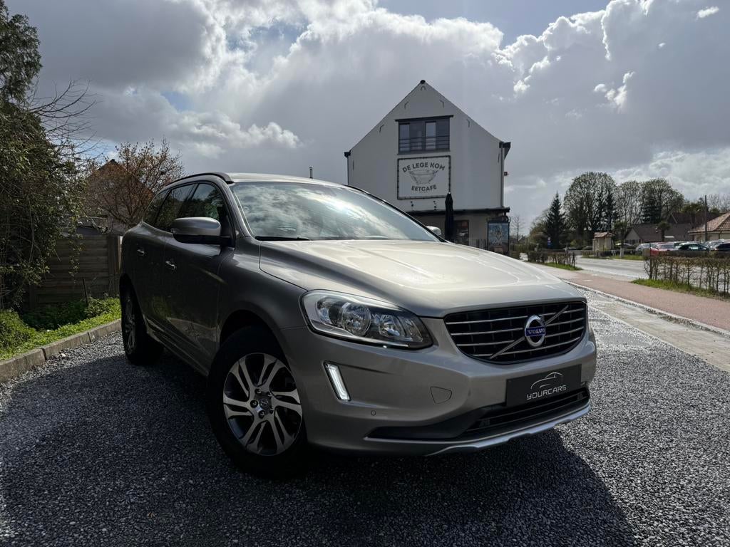 Volvo XC60 2.0 D4 Summum Geartronic * GPS * EURO 6, Auto's, Volvo, Automaat, 1969 cc, Beige, Leder