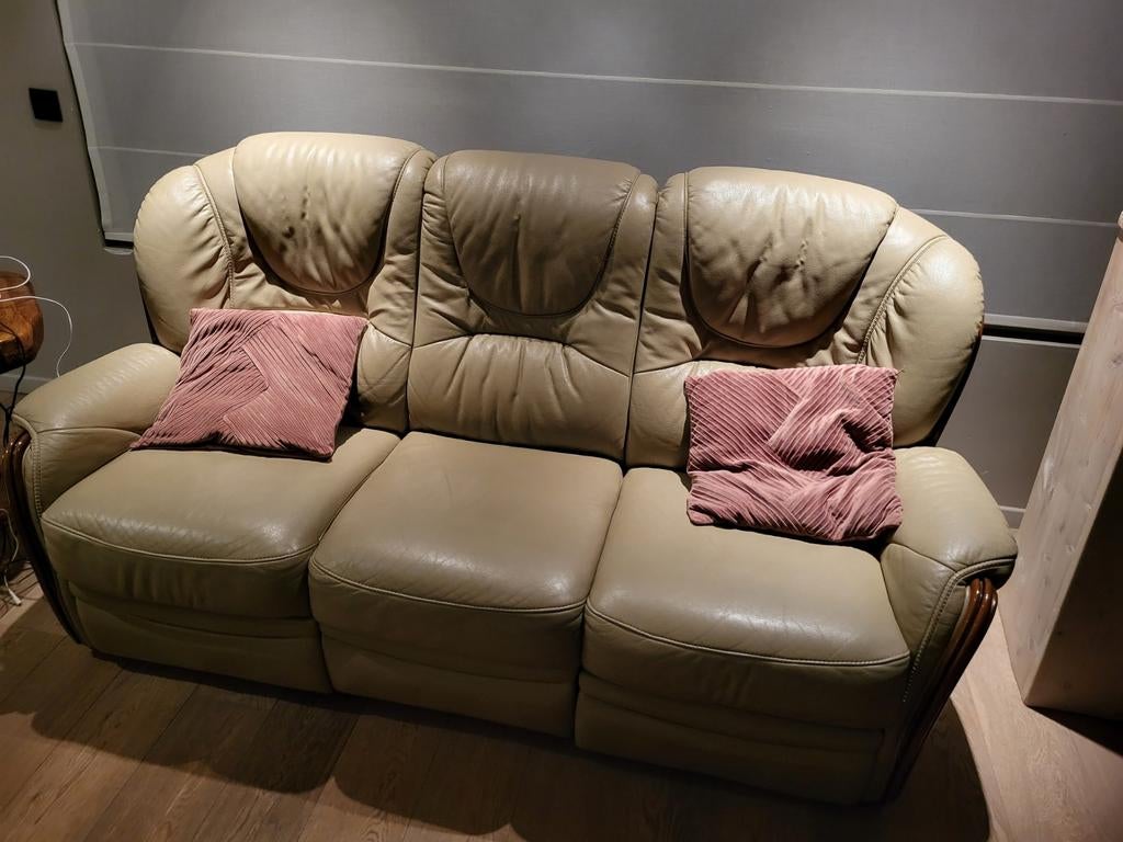1 Lederen 3-zit en 2 lederen 1-zit., Ophalen, Zo goed als nieuw, Leer, 75 tot 100 cm