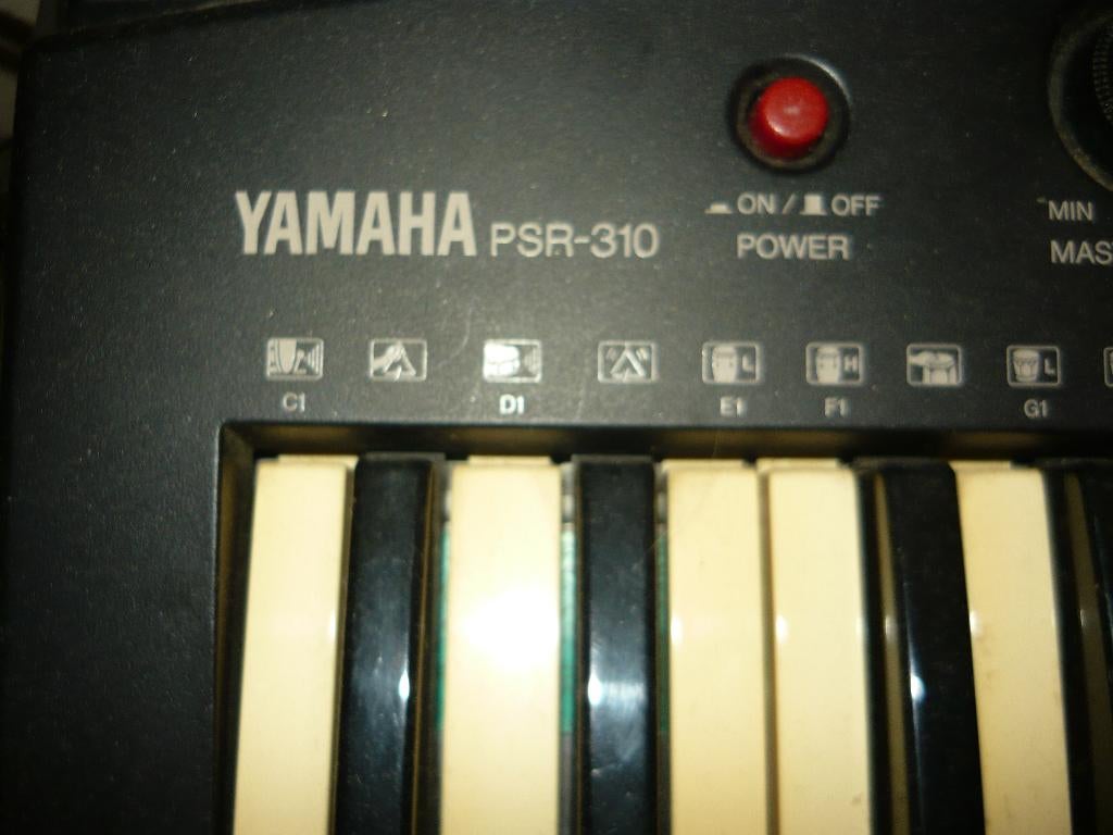 CLAVIER NUMÉRIQUE, Enlèvement, Utilisé, 61 touches, Yamaha
