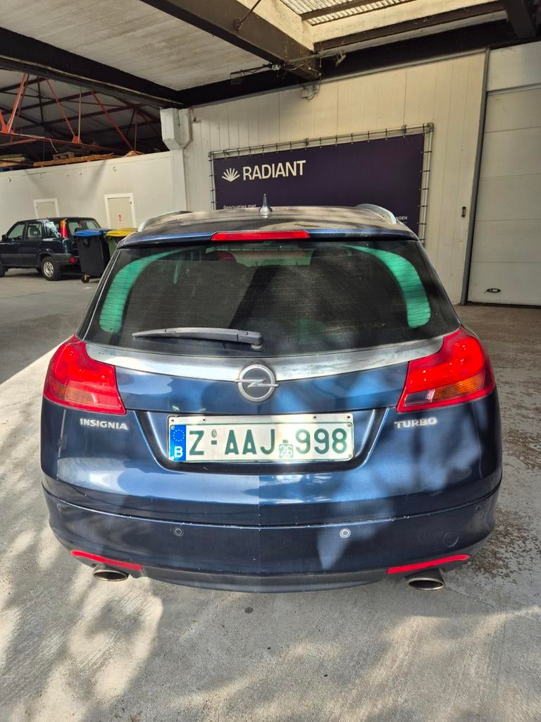 OPEL INSIGNIA 1.6i, Autos, Opel, Cuir, Euro 5, Achat, Entreprise