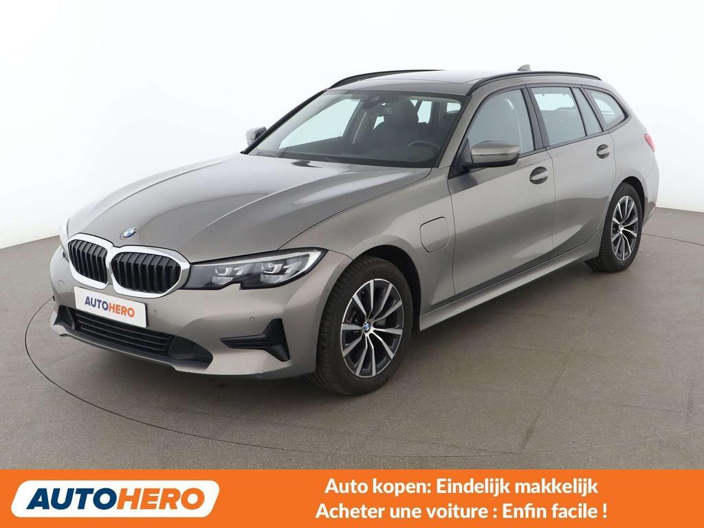 BMW 3 Serie 320 320e Advantage (bj 2021, automaat), Auto's, Automaat, Achterwielaandrijving, Gebruikt, 34 g/km