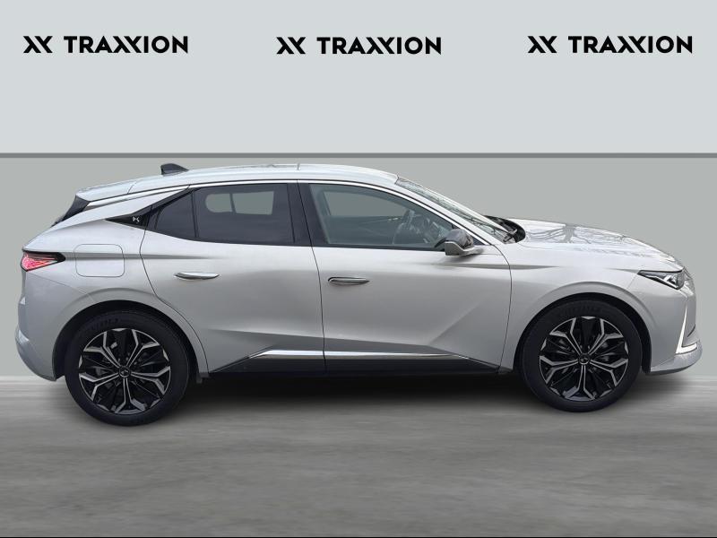 DS Automobiles DS 4 ETOILE HYBRID 136, 136 pk, 5 deurs, Hybride Elektrisch/Benzine, DS 4