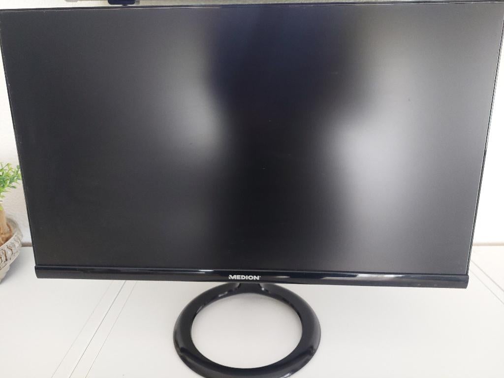 Écran d’ordinateur 60 cm – Bon état, Informatique & Logiciels, Moniteurs, Gaming, HDMI, Medion, Full HD