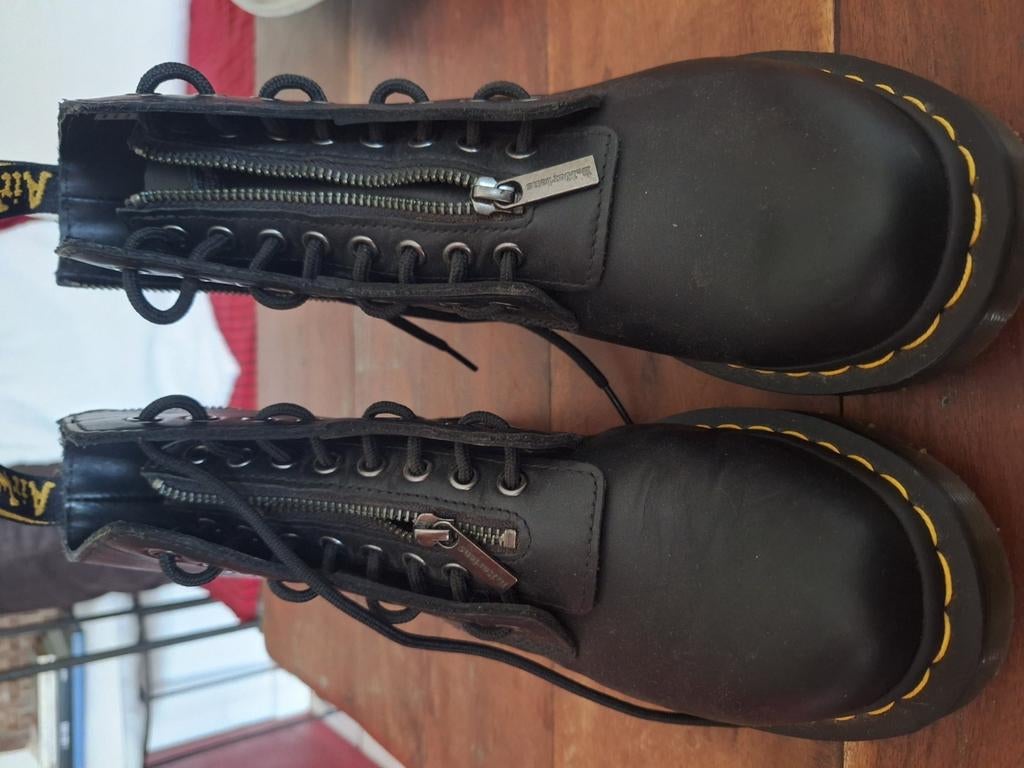 Dr Martens en parfait etat, Enlèvement ou Envoi