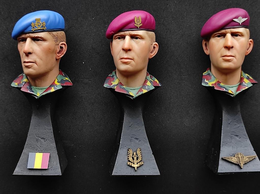 Figurines ABL, Envoi