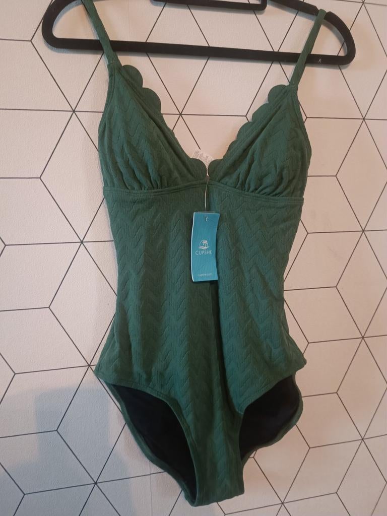 Maillot de bain Cupshe, Vêtements | Femmes, Vêtements de Bain & Maillots de Bain, Maillot de bain, Vert, Envoi
