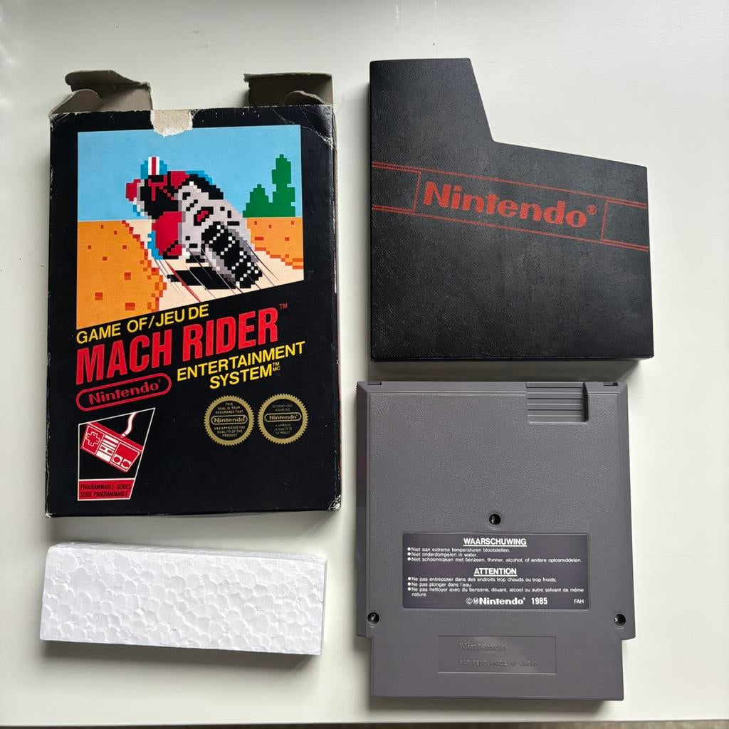 Mach rider jeu Nintendo nes, Consoles de jeu & Jeux vidéo, Enlèvement ou Envoi, Utilisé