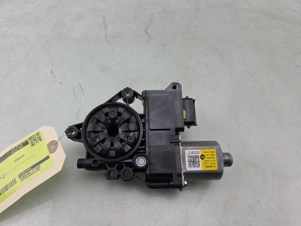 MOTEUR LEVE VITRE ELECTRIQUE Kia Ceed (CDB5 / CDBB), Utilisé, Kia