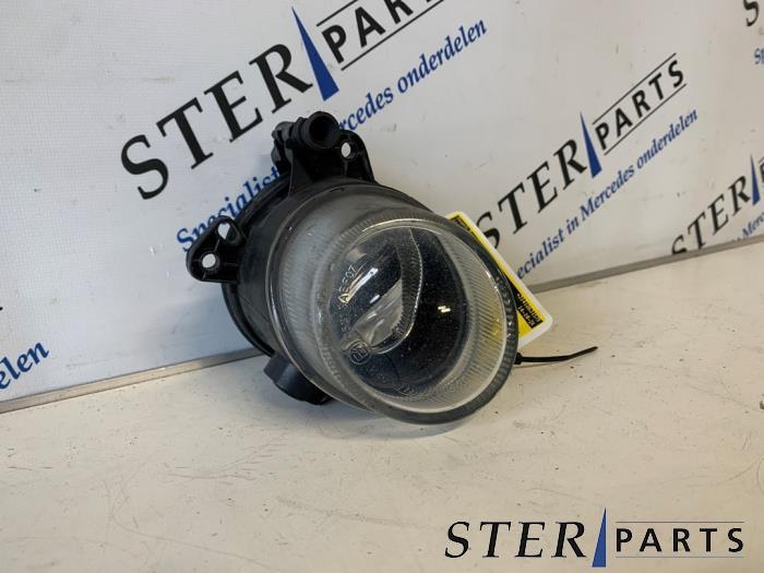 Mistlamp links-voor van een Mercedes ML-Klasse, Gebruikt, -, Ophalen of Verzenden, -