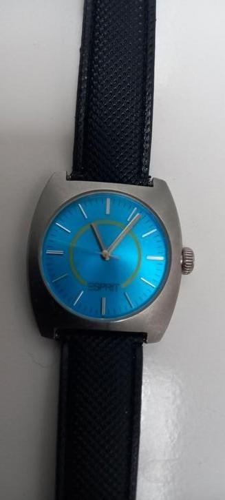 Montre Esprit pour femme, Bijoux, Sacs & Beauté, Montres | Femmes, Enlèvement ou Envoi, Esprit, Acier, Autres matériaux