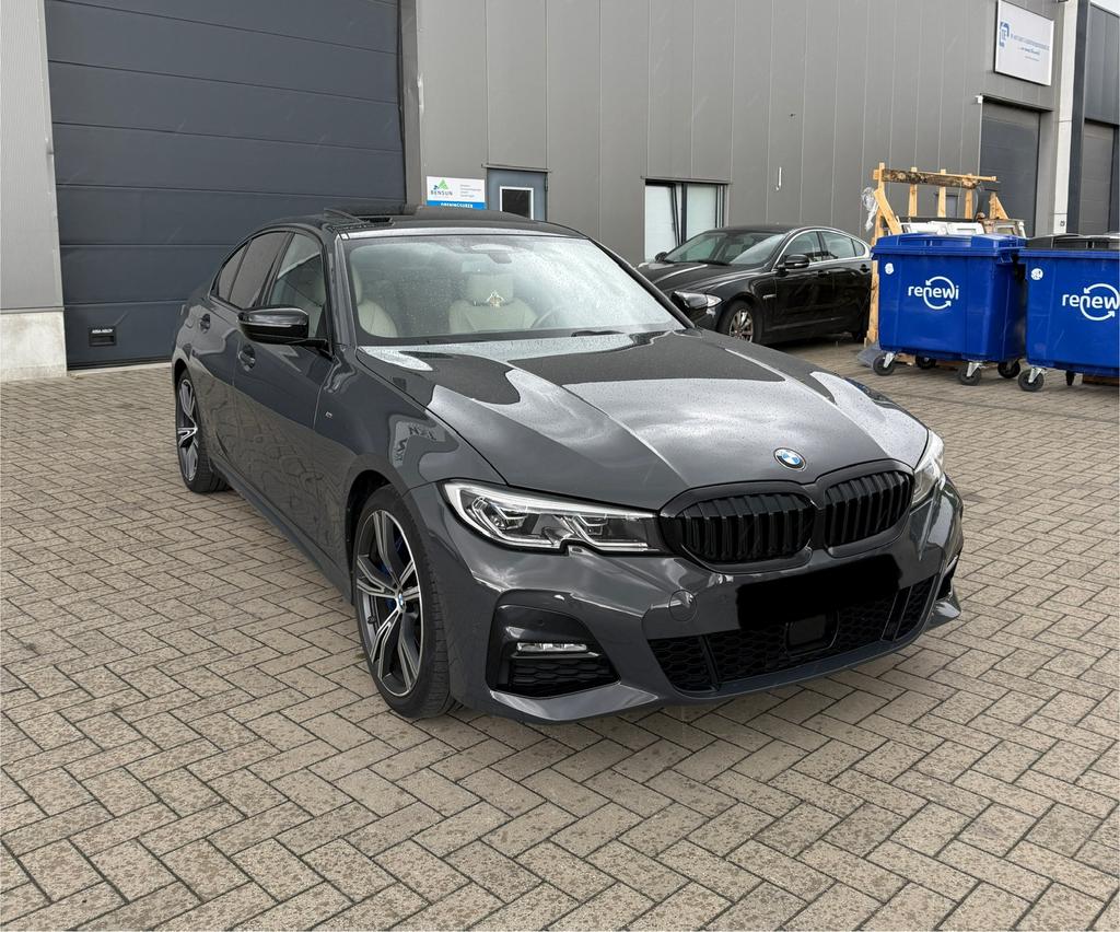BMW 330e / M Sport / Laser light,open dak, HUD, ACC, Auto's, BMW, Automaat, Achterwielaandrijving, 4 cilinders, Leder