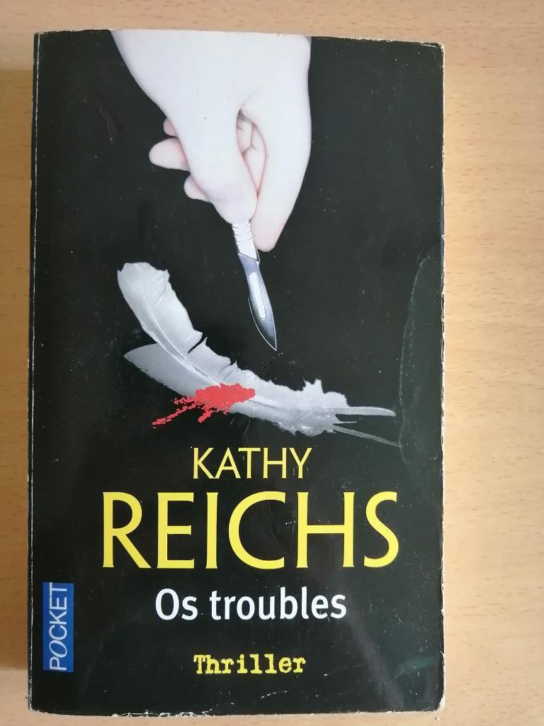 Os troubles de Kathy Reichs, Enlèvement ou Envoi