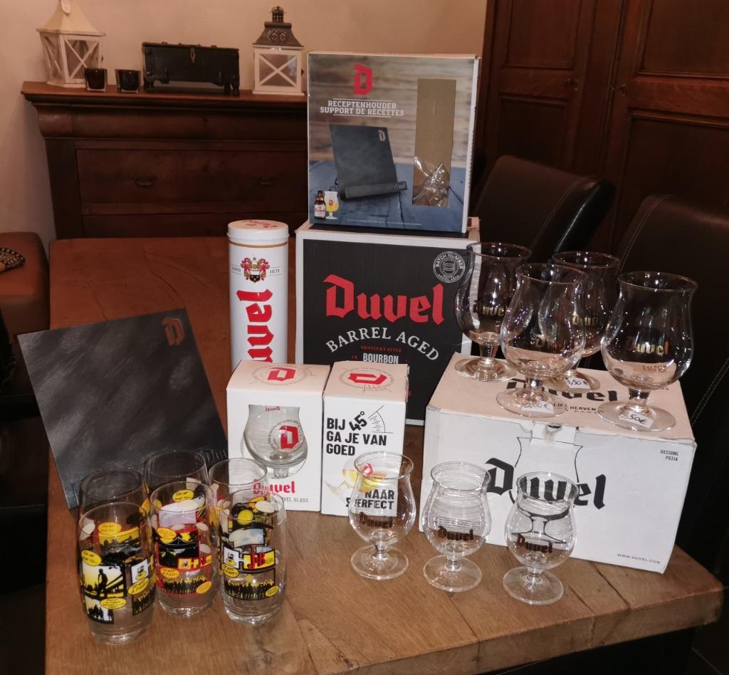 Mooi lot Duvel glazen en allerlei totaal 24 stuks, Verzamelen, Ophalen, Zo goed als nieuw, Glas of Glazen, Duvel