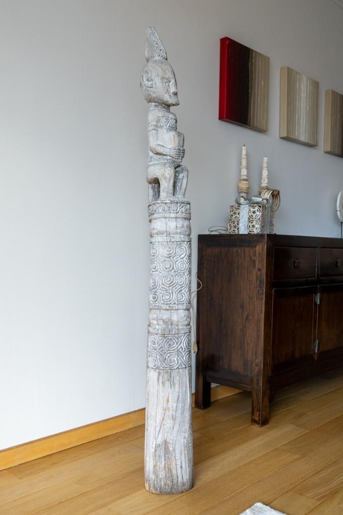 Uniek Indonesisch totembeeld in hardhout (155 cm), Ophalen