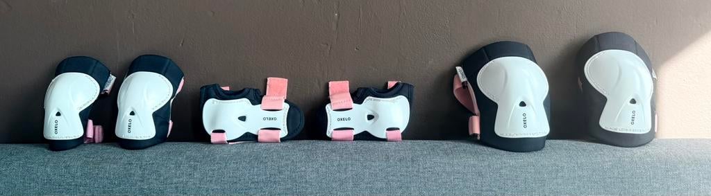 Set 3x2 beschermingen rolscooter skateboard maat XS, Ophalen of Verzenden