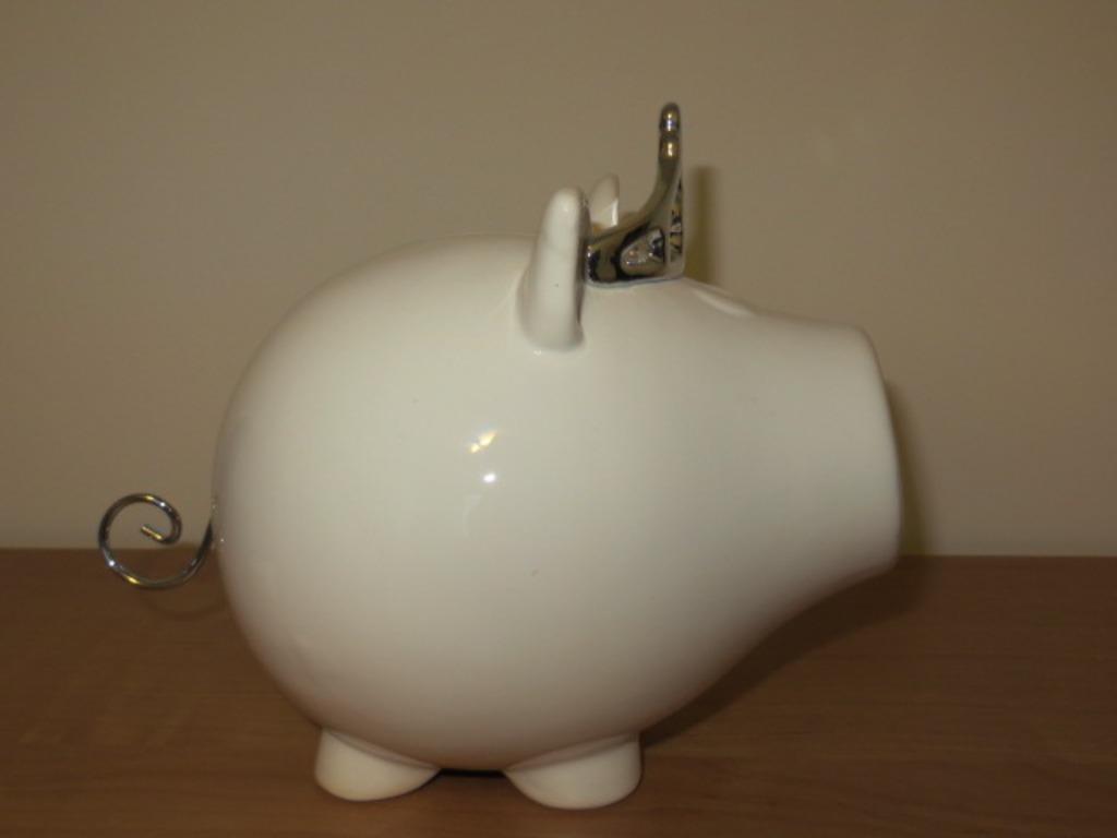 Spaarpot Salt & Pepper - S&P oink - Queen (koningin), Ophalen, Zo goed als nieuw, Overige thema's